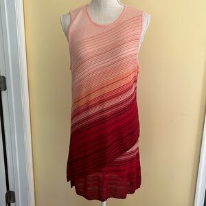 White House Black Market Tiered top, size L, red/peach.